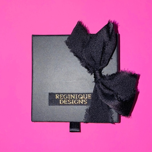 SeraBijoulet™ Handcrafted Silk Skinny Scarf with Beaded Fringe - Picture 6 of 6